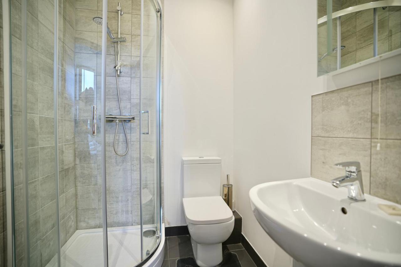 Appartamento Bayard Plaza Peterborough Esterno foto
